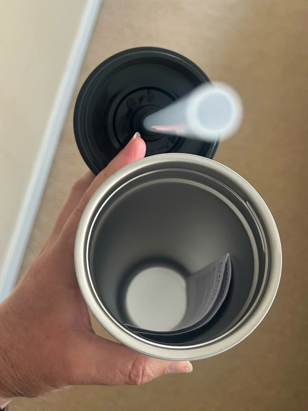Starbucks NWT Vacuum Insulated White Travel Tumbler with Black Straw Lid 24 Oz